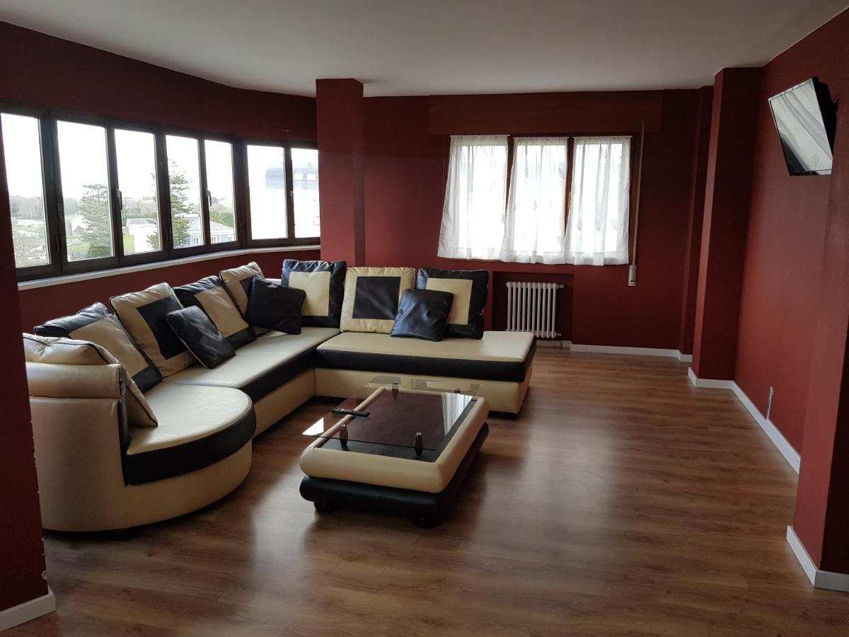 Apartamentos Halcon Ribadeo Bagian luar foto